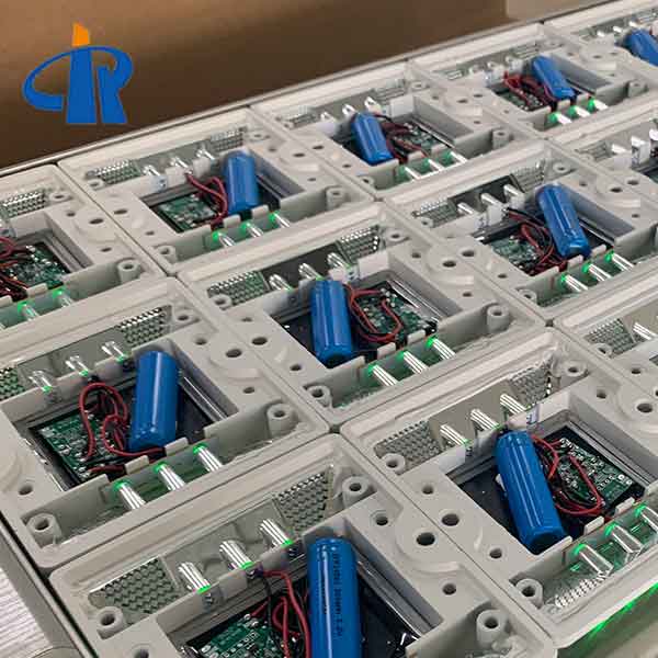 Round Solar Powered Road Studs For Bridge In China